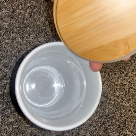 Hello kitty skeleton cookie jar - Picture 2 of 2